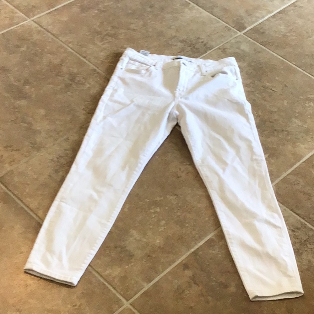J BRAND white jeans, size 29